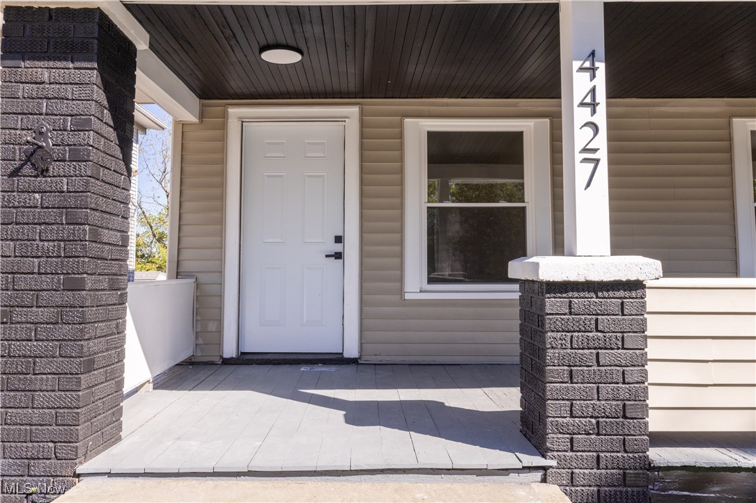 4427 W 49th Street