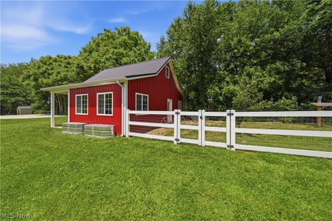 Tiny photo for 1219 9th Street SW, Massillon, OH 44647 (MLS # 5221978)