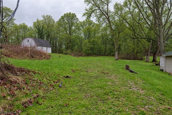 1713 WOODS RD, AKRON, OH 44306 - Image 8317ae91d9a7cf3d85d10144bf8aa90e/947908627
