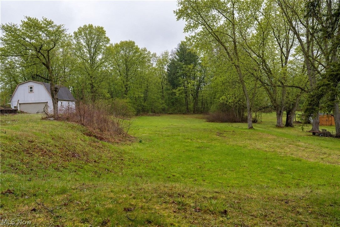 1713 Woods Road