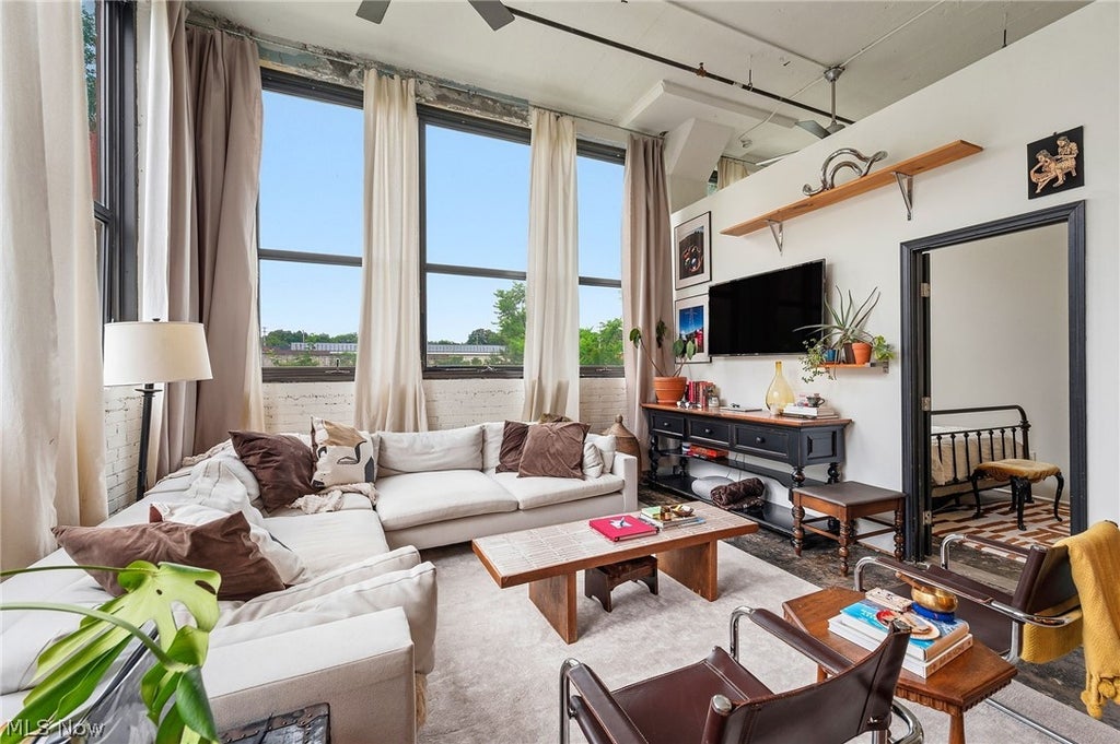 Photo of 8205 Franklin Boulevard #5, Cleveland, OH 44102 (MLS # 5218980)