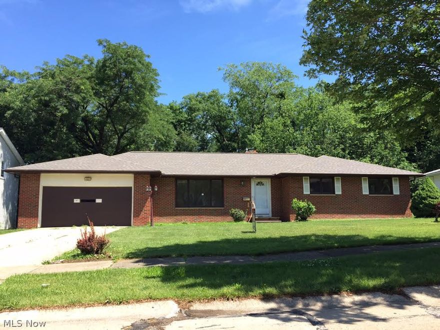 Wonderful brick ranch in Lyndhurst!  Sprawling floor plan!  Three modest bedrooms, two full baths (on in the basement!).  Large eat in kitchen!  Sun filled family room with corner brick fireplace!  Finished rec room!  Treed backyard with shed for extra storage!  This is a Fannie Mae HomePath property.  All information is approximate.