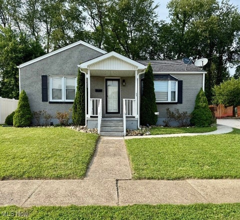 Photo for 331 New York Boulevard