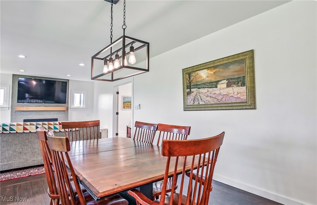 10626 Oakview Drive, Beloit, Ohio image 23