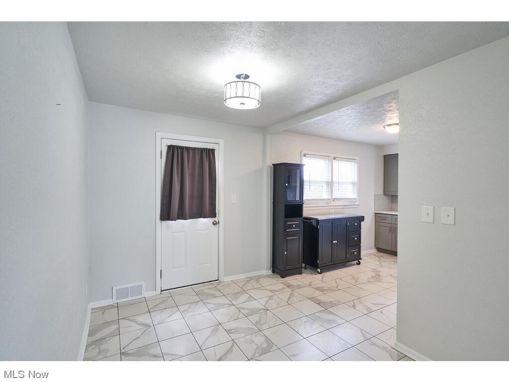 Tilby Hms Inc Westwood Estates 03 - Residential