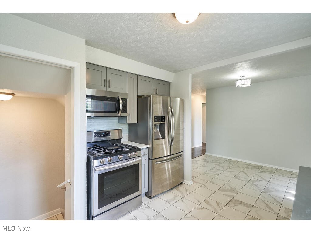 Tilby Hms Inc Westwood Estates 03 - Residential