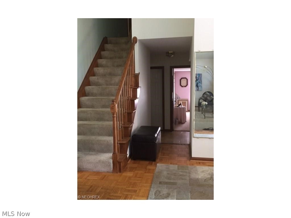 Royalwood Est. - Residential