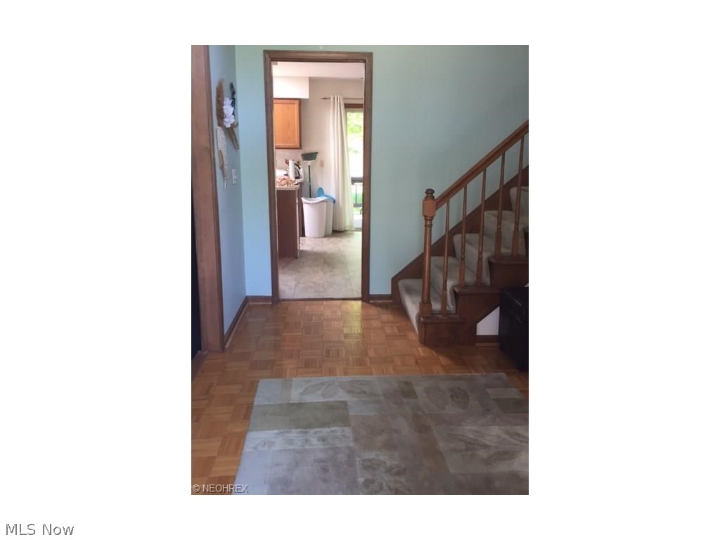 Royalwood Est. - Residential