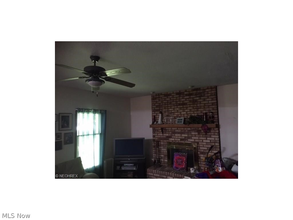 Royalwood Est. - Residential