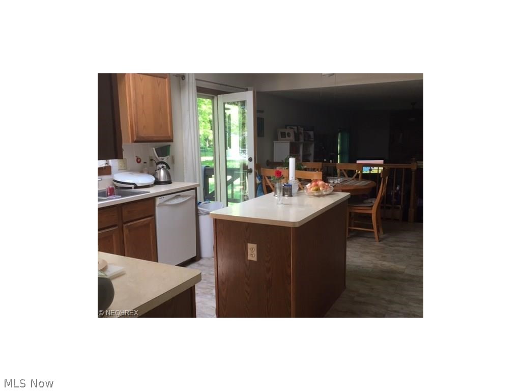 Royalwood Est. - Residential