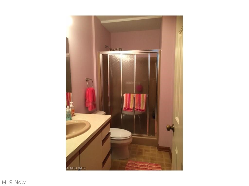 Royalwood Est. - Residential