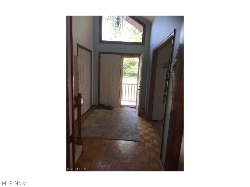 Royalwood Est. - Residential