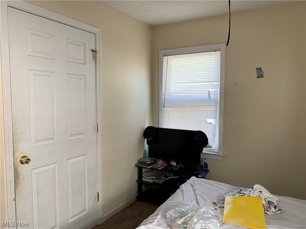 Garfield Blvd - Residential