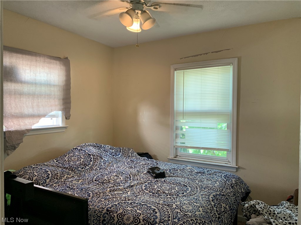 Garfield Blvd - Residential