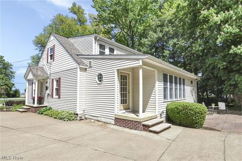 Tiny photo for 32207 Lake Road, Avon Lake, OH 44012 (MLS # 5209334)