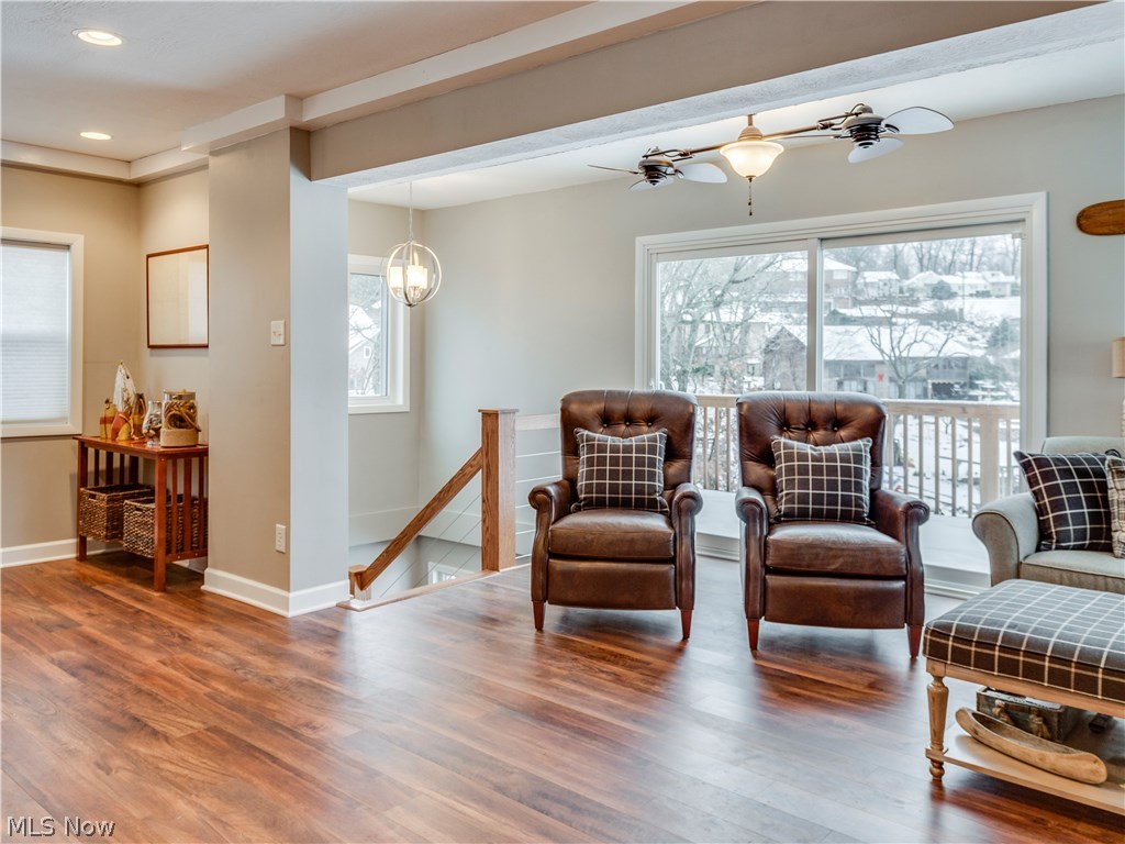 Oak Point - Residential