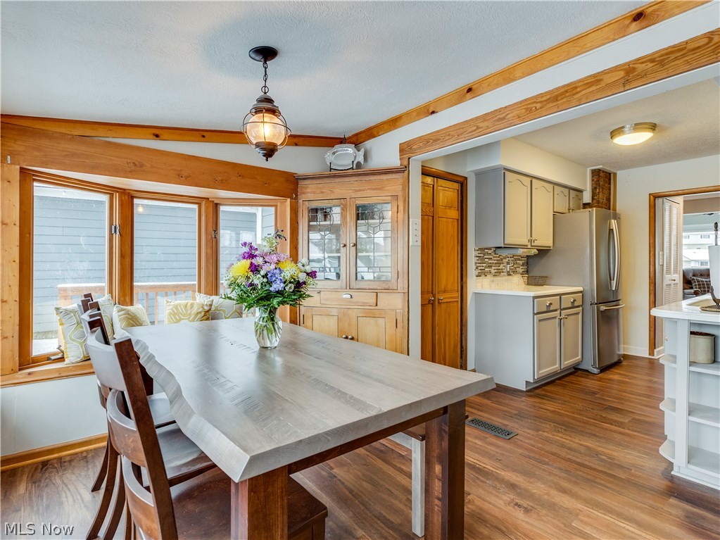 Oak Point - Residential