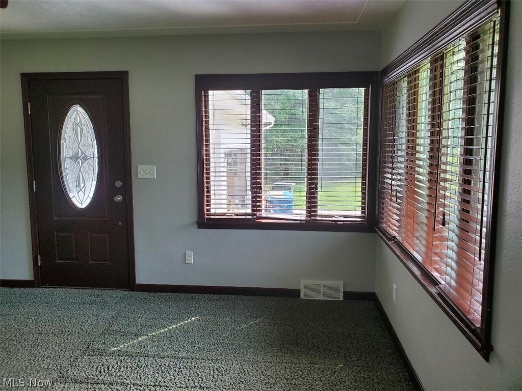 Village/Sheffield - Residential