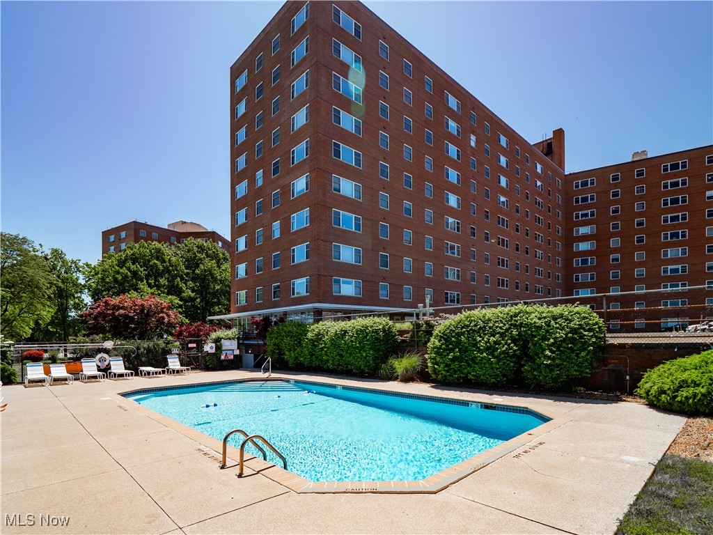 11850 Edgewater Drive #311, Lakewood, Ohio image 34