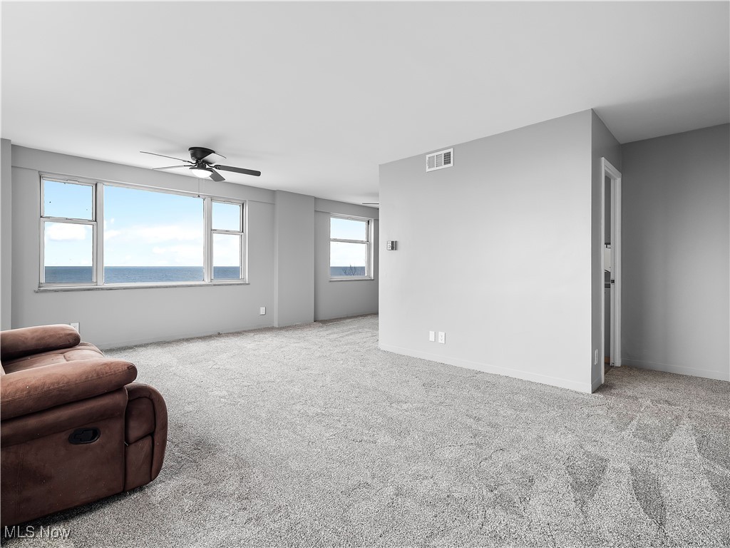 11850 Edgewater Drive #311, Lakewood, Ohio image 8