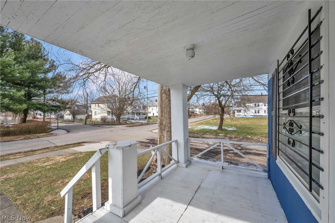 3303 E 123rd Street
