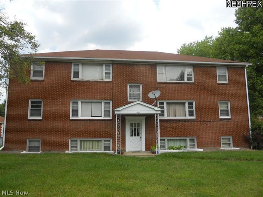 Location, Location, Location! Brick 6 plex with 4-2 bedrooms;2-1 bedrooms. Seperate furnaces/electric meters per each unit. Covered parking. You can't beat the location near route 680 entry ramps! Will look at all reasonable offers!Gross rent is calculated from current rent received not taking into consideration 2 vacant units or potential of coin operated washer/dryer.