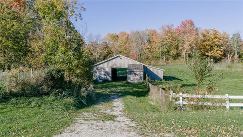 Tiny photo for 2729 State Route 82, Aurora, OH 44202 (MLS # 5257157)