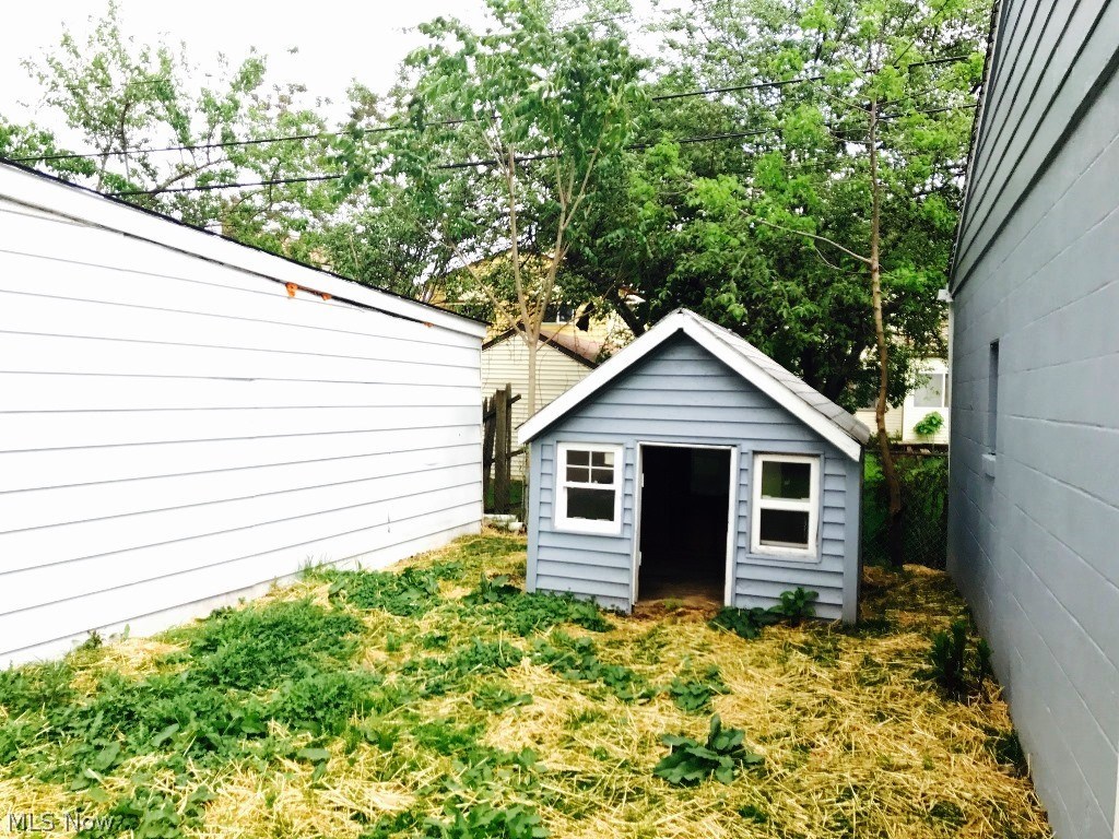 Conger Helper Realty Cos Hall - Residential