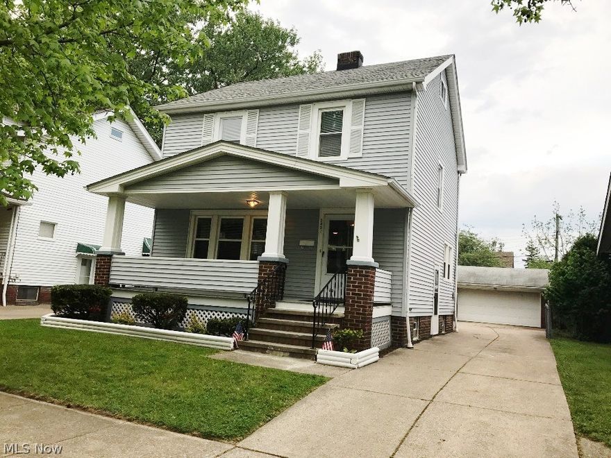 Welcome to this fabulous 3-bedroom colonial on a quiet street. You'll be pleased with all of the 2017 updates:  New kitchen cabinets, counter tops and sink; new top of the line bath fixtures; all new flooring throughout (laminate and carpeting); new electrical fixtures; and new drywall in living and dining rooms. There's also glass block windows, a deck, new landscaping, a new hot water heater, some new windows and a brick and block garage. Neat and clean, this one is turnkey -- move right in!