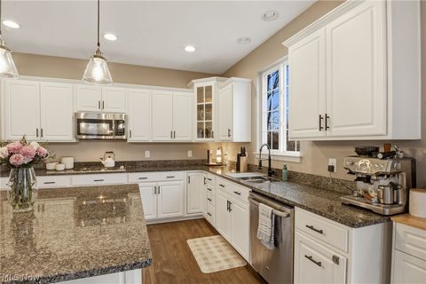 Tiny photo for 32895 Rebecca Lane, Avon Lake, OH 44012 (MLS # 5187799)