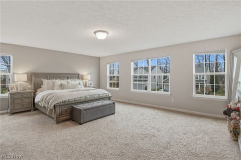 Tiny photo for 32895 Rebecca Lane, Avon Lake, OH 44012 (MLS # 5187799)