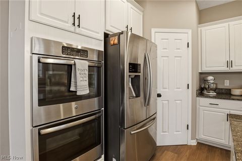 Tiny photo for 32895 Rebecca Lane, Avon Lake, OH 44012 (MLS # 5187799)