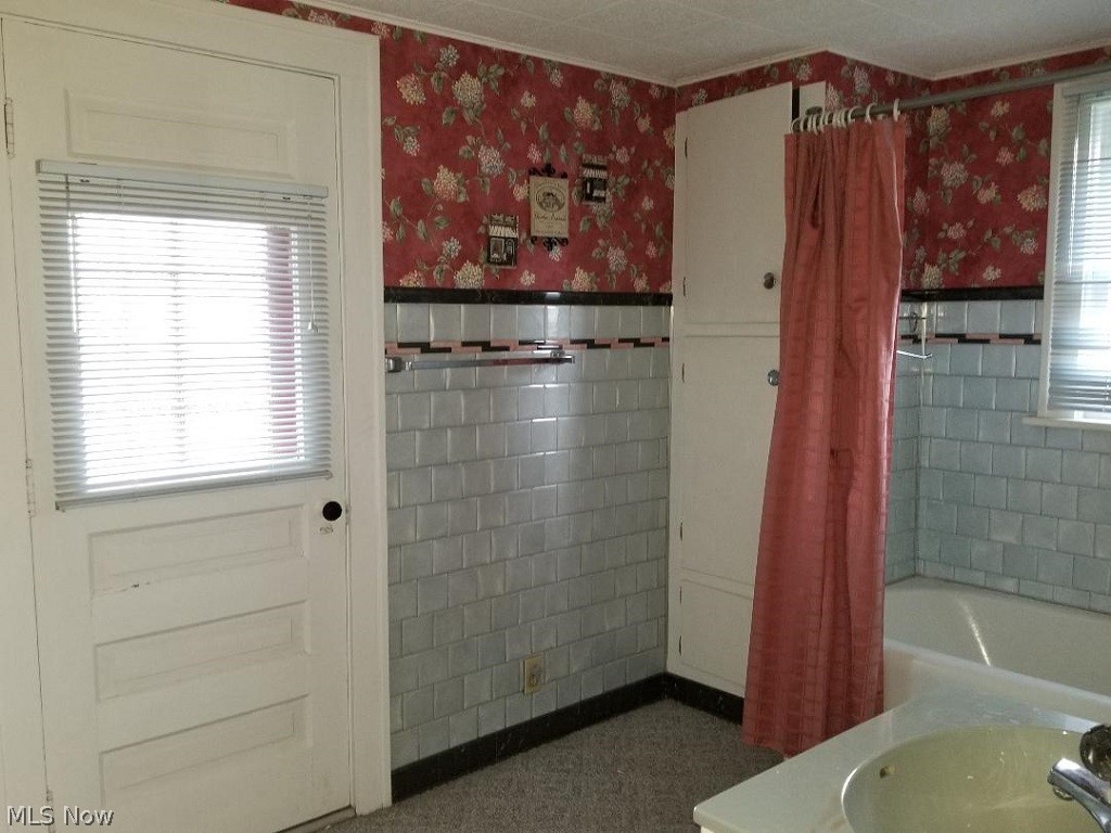 Akron Heights - Residential