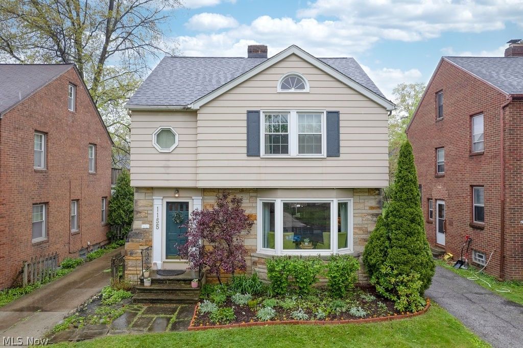 Photo of 1155 Brentwood Road, Cleveland Heights, OH 44121 (MLS # 5204861)