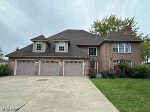 Roaming Shores Village - Residential