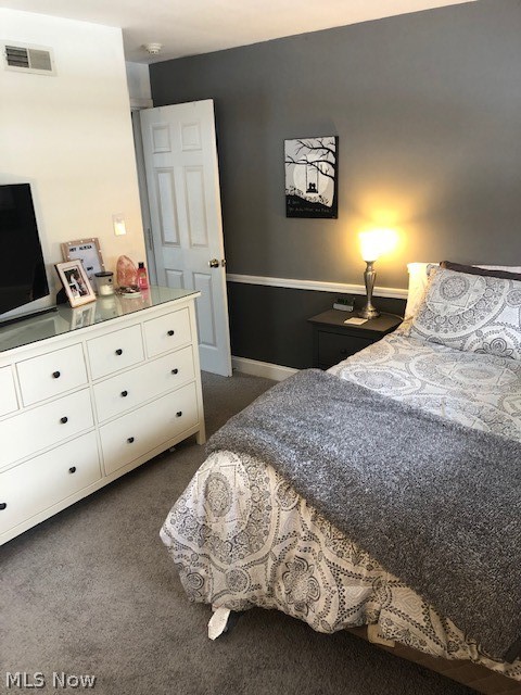 Cuyahoga Manor - Residential