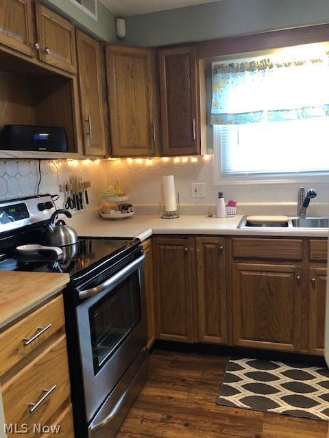 Cuyahoga Manor - Residential