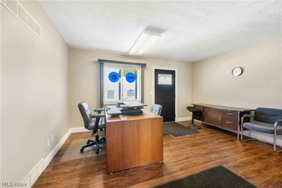 Center Place - Commercial Sale