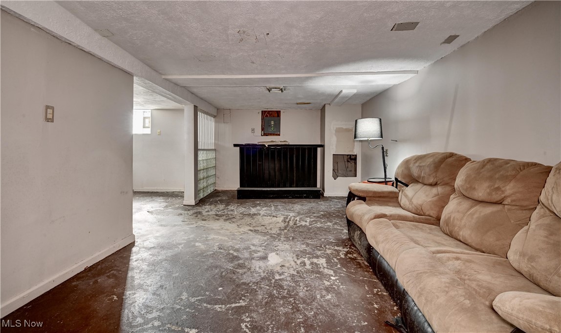 County/Summit - Residential