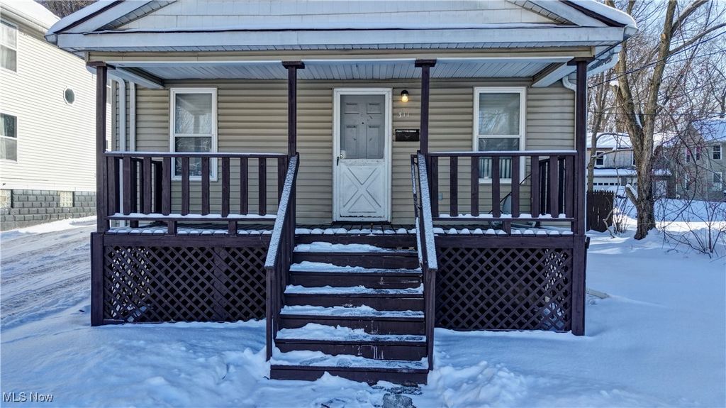 Photo of 311 Dean Street, Akron, OH 44304 (MLS # 5184043)