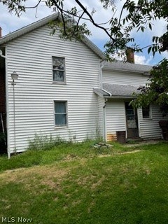 Looking for a farmhouse that you can Re-design, Re-create and/or Re-imagine? This original farmhouse is beautifully situated among Paw Paw, Tulip, Pecan, Holly and Catalpa Trees and of course gorgeous Red Maples. Among the trees you will enjoy sweet Blueberry and Blackberry bushes. This home is waiting for the perfect buyer to bring it back to life. Use your design imagination and bring in beautiful up-to-date touches and/or keep some of the old charm. Sturdy and strong bones ready for remodeling. Can be reconfigured to either a 4 or 5 bedroom home.
UPDATED: Septic 3/2019, Sump Pump 2/2021, Furnace 10/2020, Hot Water Tank 2019, Well Pressure Tank 6/2015, Well Jet Pump 6/2015