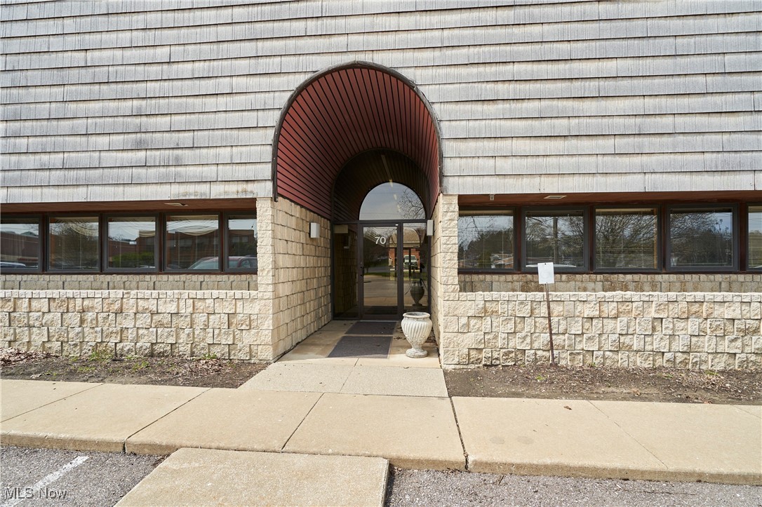 70 N Miller Road 2
