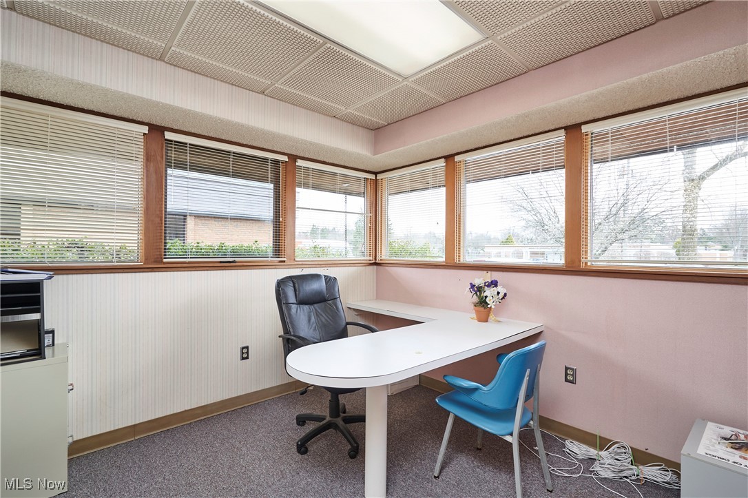 Fairlawn Estates - Commercial Lease