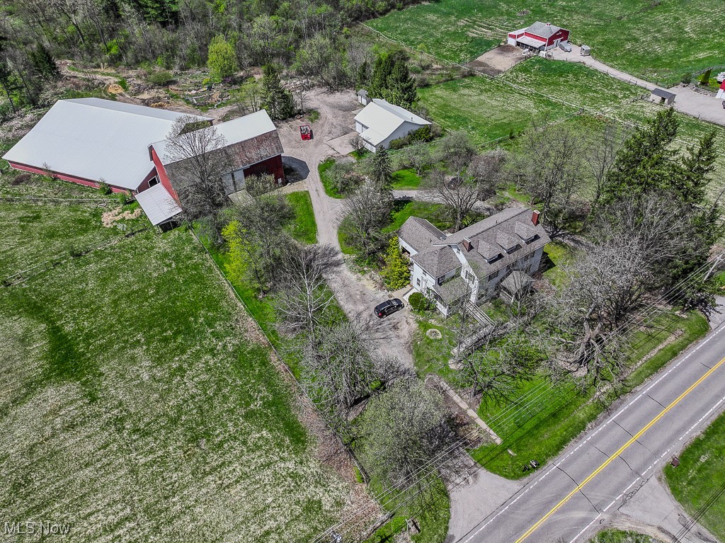 14110 Caves Road, Novelty, Ohio image 45