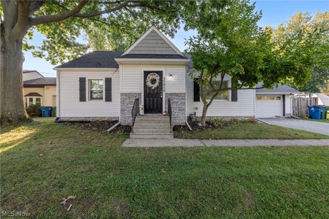 Homes For Sale - 35958 Hiawatha Boulevard<br/> Eastlake, OH 44095