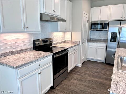 Tiny photo for 4620 Briar Hill Drive, Ravenna, OH 44266 (MLS # 5190421)