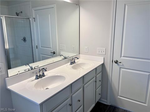 Tiny photo for 4620 Briar Hill Drive, Ravenna, OH 44266 (MLS # 5190421)