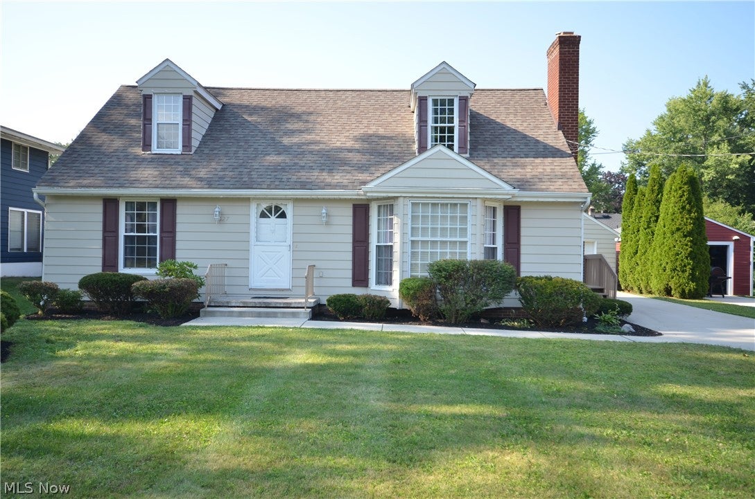 2527 Carson Road