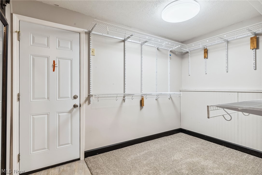 Crestwood - Residential