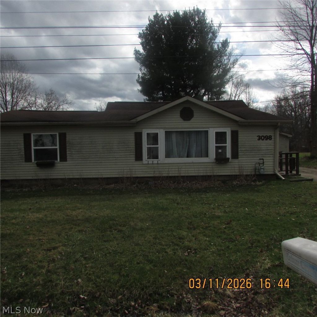 Photo of 3098 Fowler Street, Cortland, OH 44410 (MLS # 5193856)